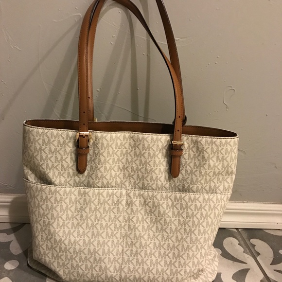 Michael Kors Tote - Picture 2 of 3